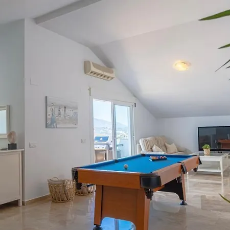 Stunning Penthouse In Mijas By Costarentals - Ref 220 Apartman *